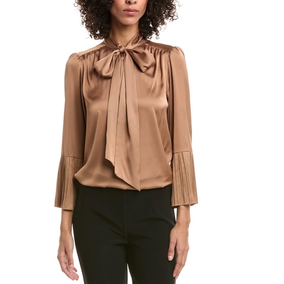 Anne Klein Bow Blouse Size: Large in Caramel Color. NEW - Picture 1 of 2